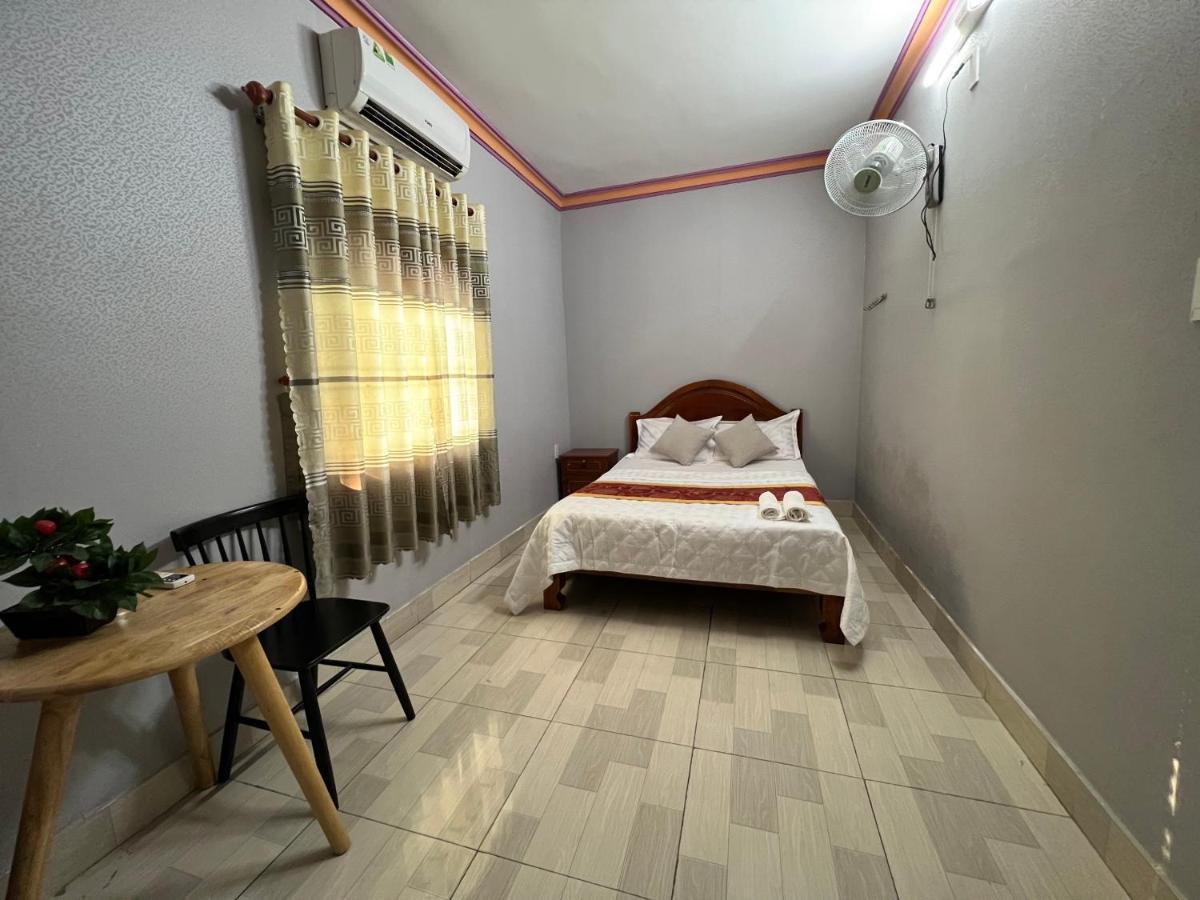 Nha Nghi Hong Trang - Thu Dau Mot Motel Dış mekan fotoğraf